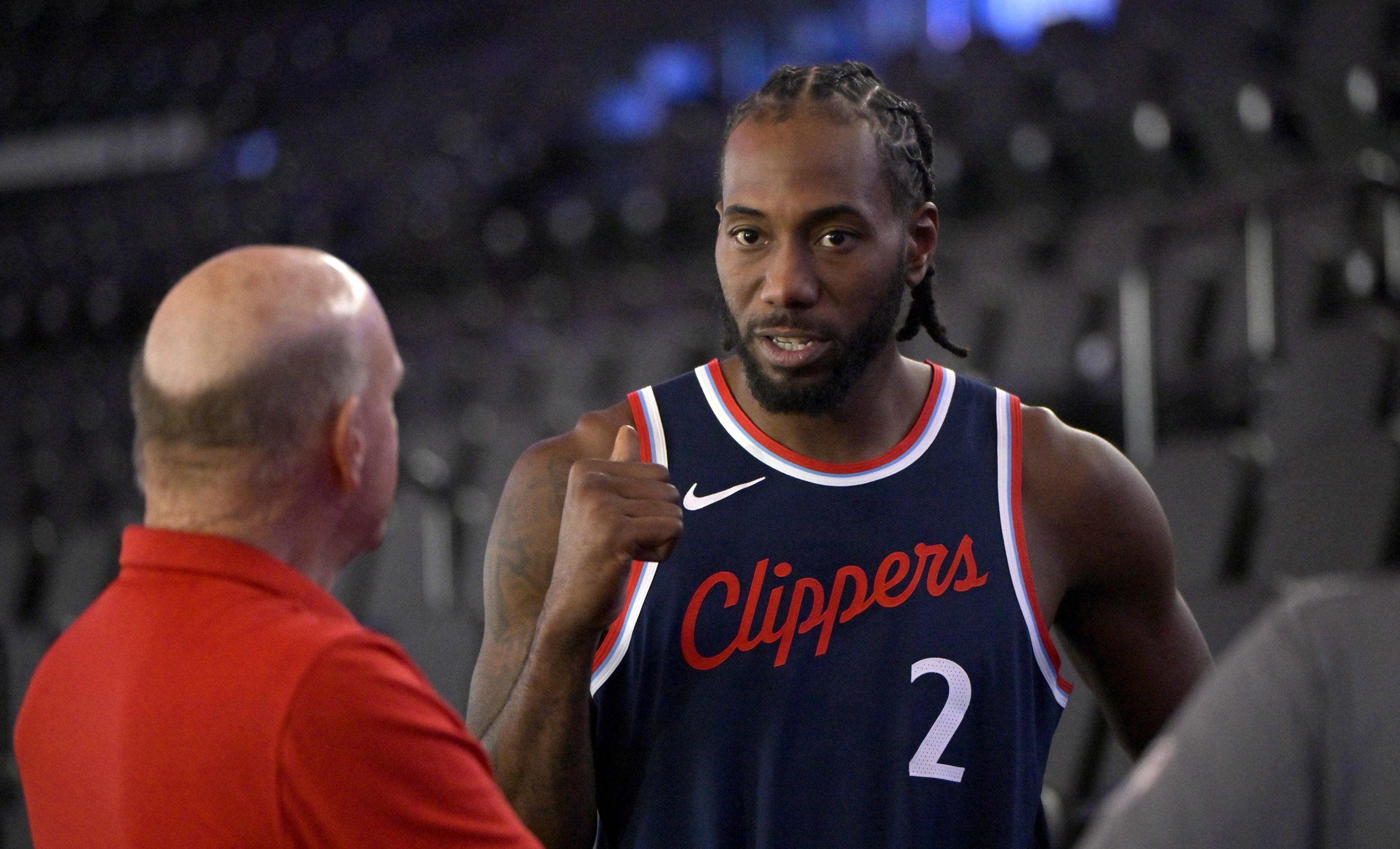 爱游戏体育官方 -洛杉矶快船训练开放日；赛后临场应变引欢呼；西甲在即；训练强度明显提升的简单介绍