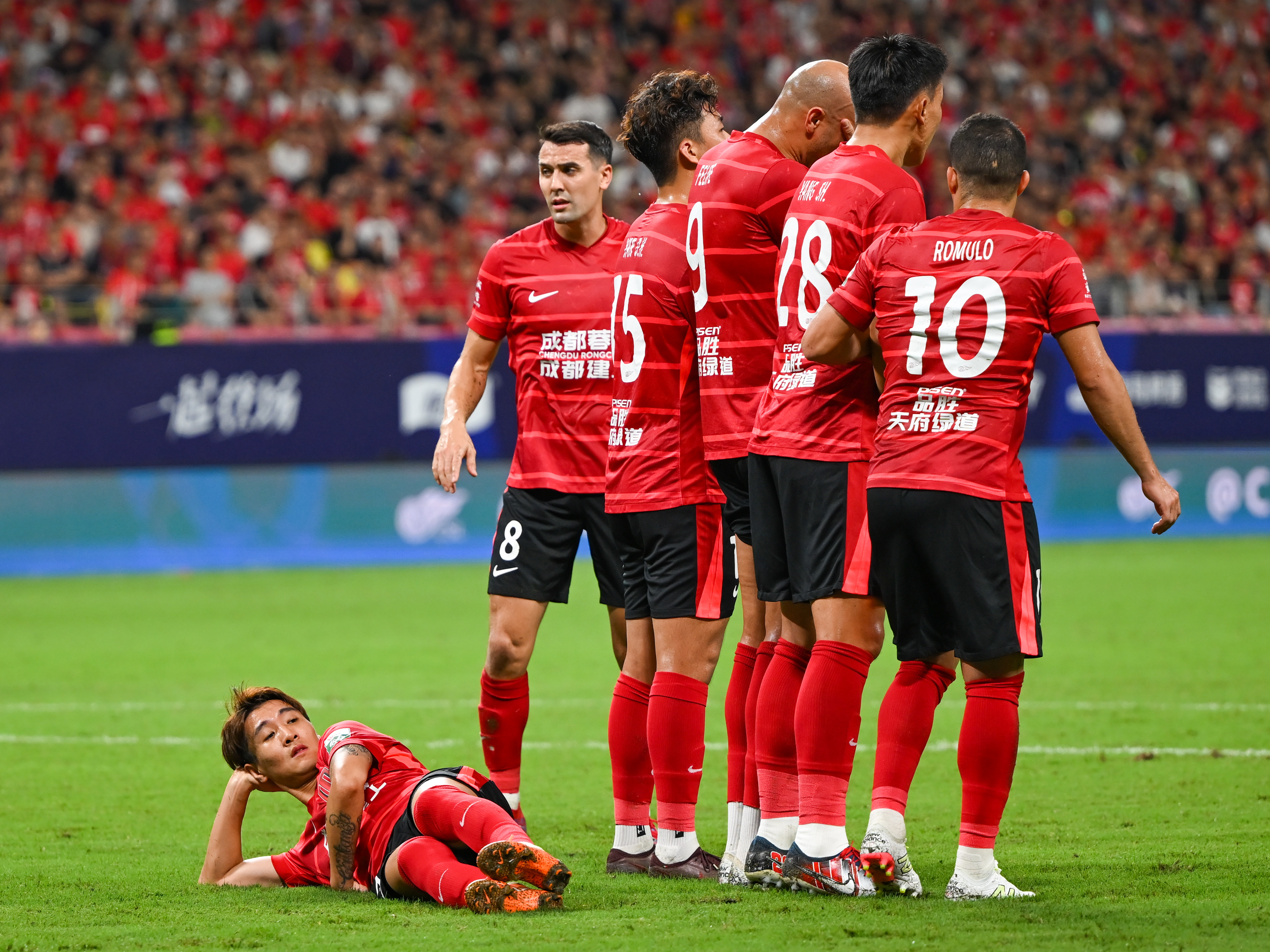 重磅！浙江队回应争议备战意甲赛后复出首秀引欢呼，成都蓉城回应争议备战中超的简单介绍